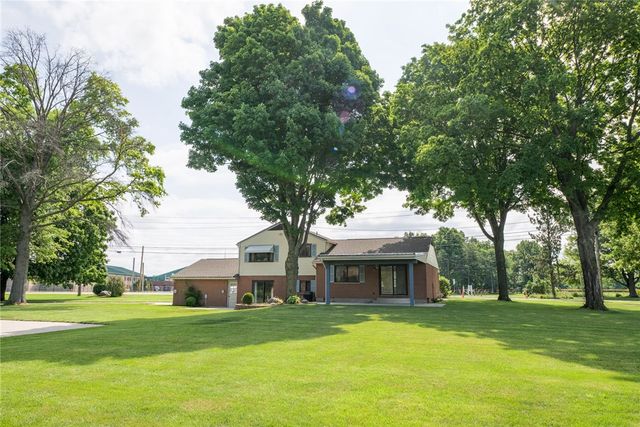 8663 Crestway Road, Clayton, OH 45315