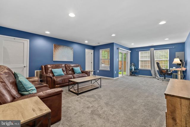 10254 WHITWORTH LN, Manassas, VA 20110