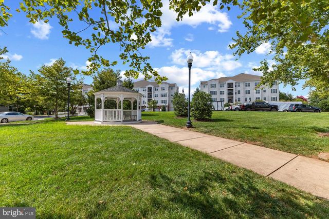 10254 WHITWORTH LN, Manassas, VA 20110