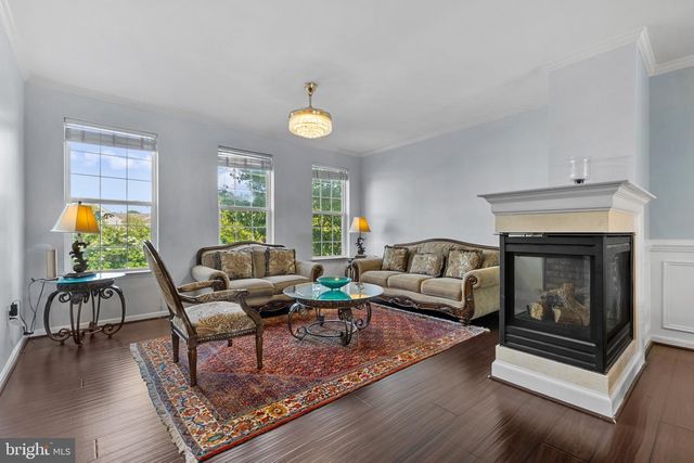 10254 WHITWORTH LN, Manassas, VA 20110