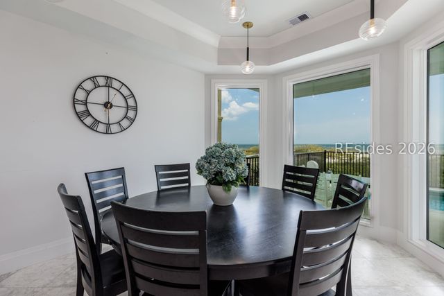 10 Collier Beach Rd, Hilton Head Island, SC 29928