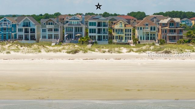 10 Collier Beach Rd, Hilton Head Island, SC 29928