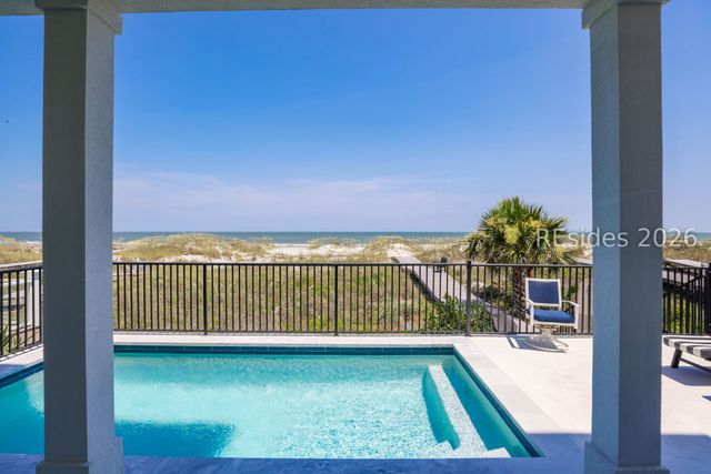 10 Collier Beach Rd, Hilton Head Island, SC 29928