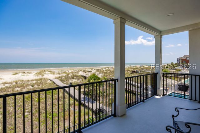 10 Collier Beach Rd, Hilton Head Island, SC 29928