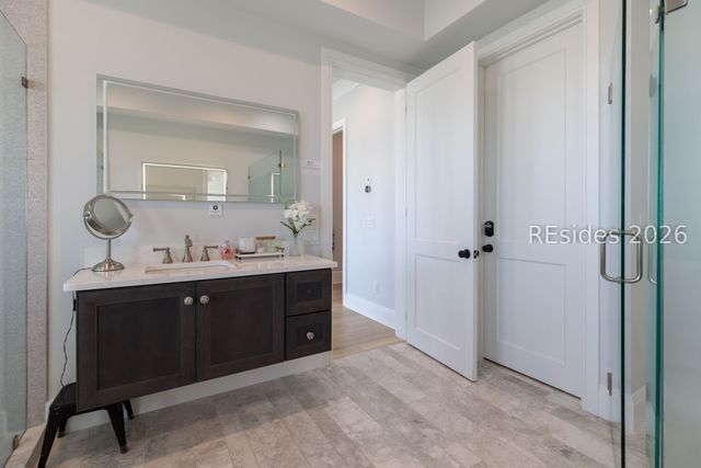 10 Collier Beach Rd, Hilton Head Island, SC 29928