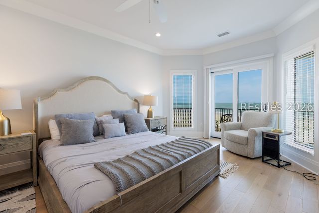 10 Collier Beach Rd, Hilton Head Island, SC 29928