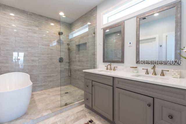10 Collier Beach Rd, Hilton Head Island, SC 29928