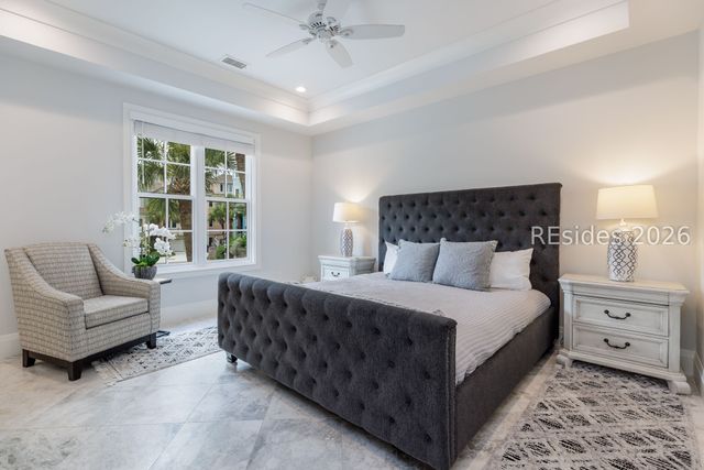 10 Collier Beach Rd, Hilton Head Island, SC 29928