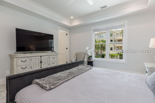 10 Collier Beach Rd, Hilton Head Island, SC 29928
