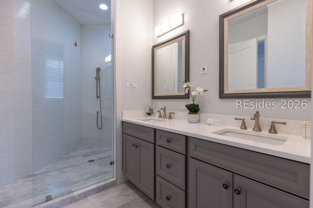 10 Collier Beach Rd, Hilton Head Island, SC 29928