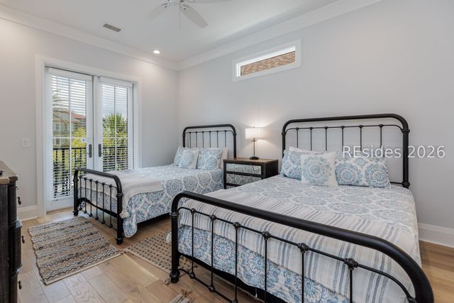10 Collier Beach Rd, Hilton Head Island, SC 29928