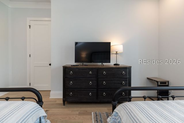 10 Collier Beach Rd, Hilton Head Island, SC 29928