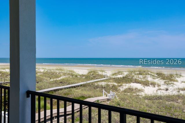 10 Collier Beach Rd, Hilton Head Island, SC 29928