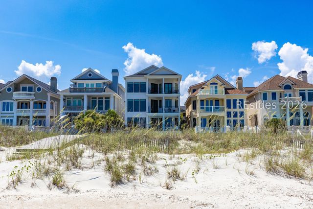 10 Collier Beach Rd, Hilton Head Island, SC 29928