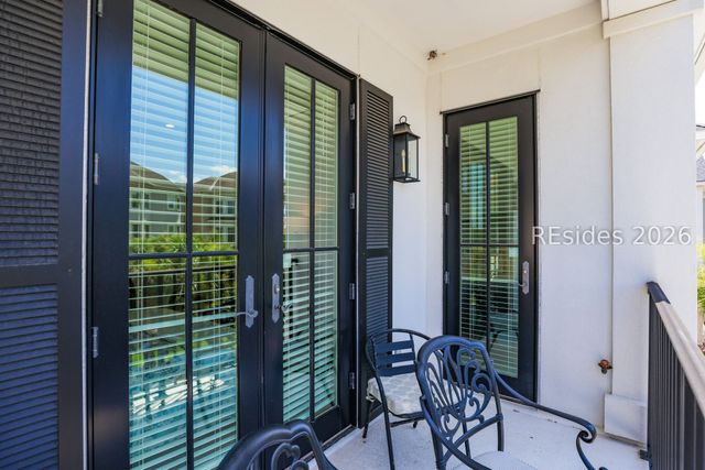 10 Collier Beach Rd, Hilton Head Island, SC 29928