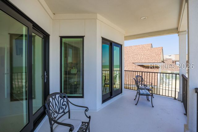 10 Collier Beach Rd, Hilton Head Island, SC 29928