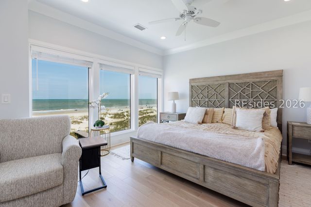 10 Collier Beach Rd, Hilton Head Island, SC 29928