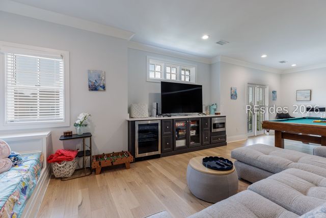 10 Collier Beach Rd, Hilton Head Island, SC 29928