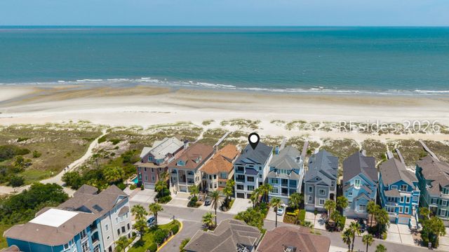 10 Collier Beach Rd, Hilton Head Island, SC 29928