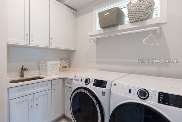 10 Collier Beach Rd, Hilton Head Island, SC 29928