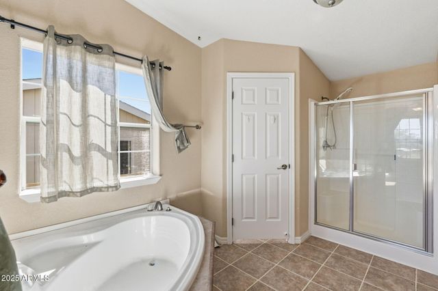 5444 E PLEASANT View Lane, Hereford, AZ 85615