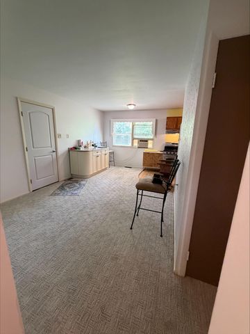 4 South Street, Valparaiso, IN 46383