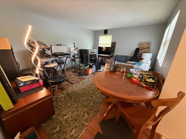4 South Street, Valparaiso, IN 46383