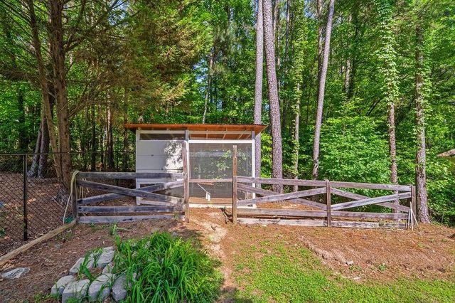 339 Pioneer Trail, Dallas, GA 30132