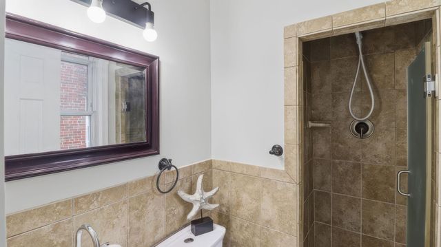 2708 MINNESOTA AVE SE, Washington, DC 20019
