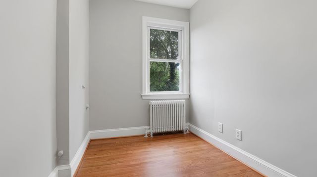 2708 MINNESOTA AVE SE, Washington, DC 20019
