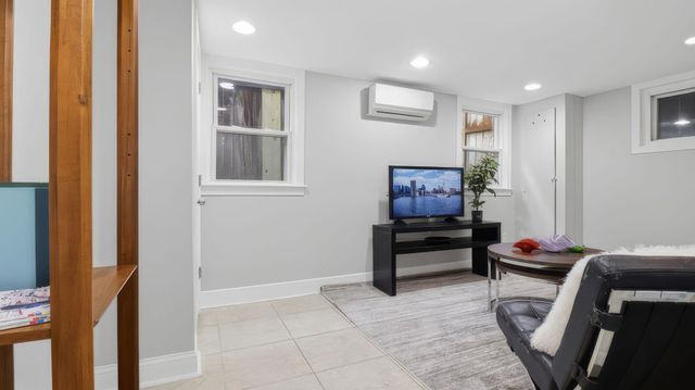 2708 MINNESOTA AVE SE, Washington, DC 20019