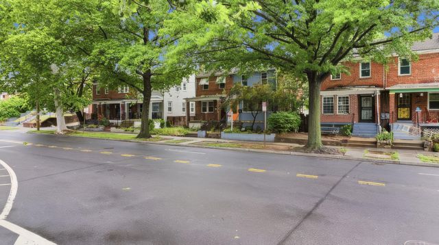 2708 MINNESOTA AVE SE, Washington, DC 20019