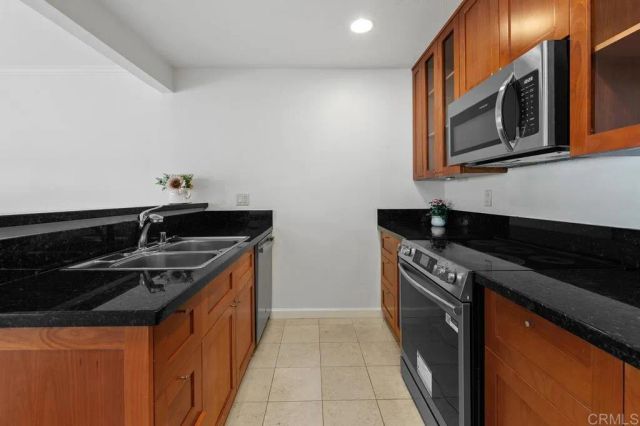 8544 Via Mallorca B, La Jolla, CA 92037