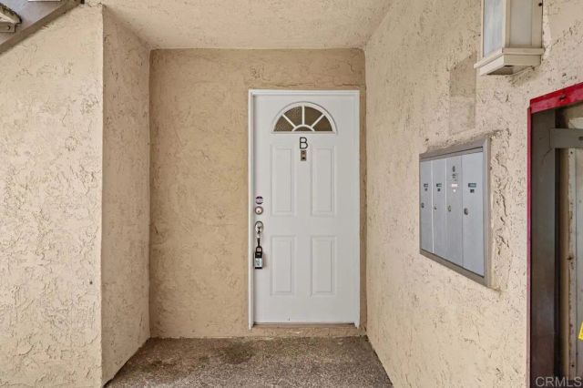 8544 Via Mallorca B, La Jolla, CA 92037