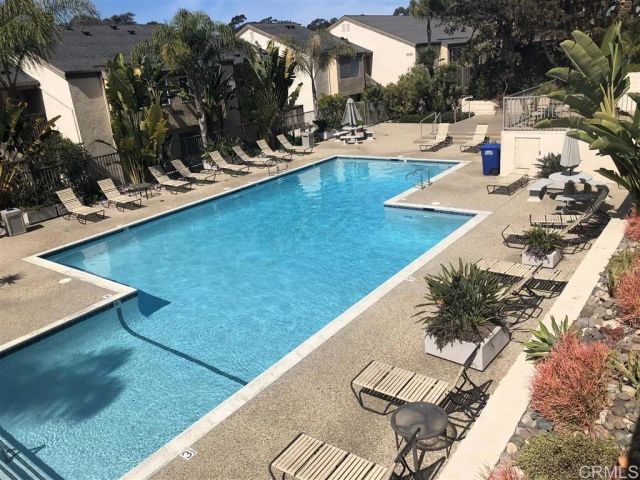 8544 Via Mallorca B, La Jolla, CA 92037