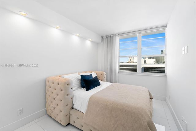 100 Lincoln Rd 1523, Miami Beach, FL 33139