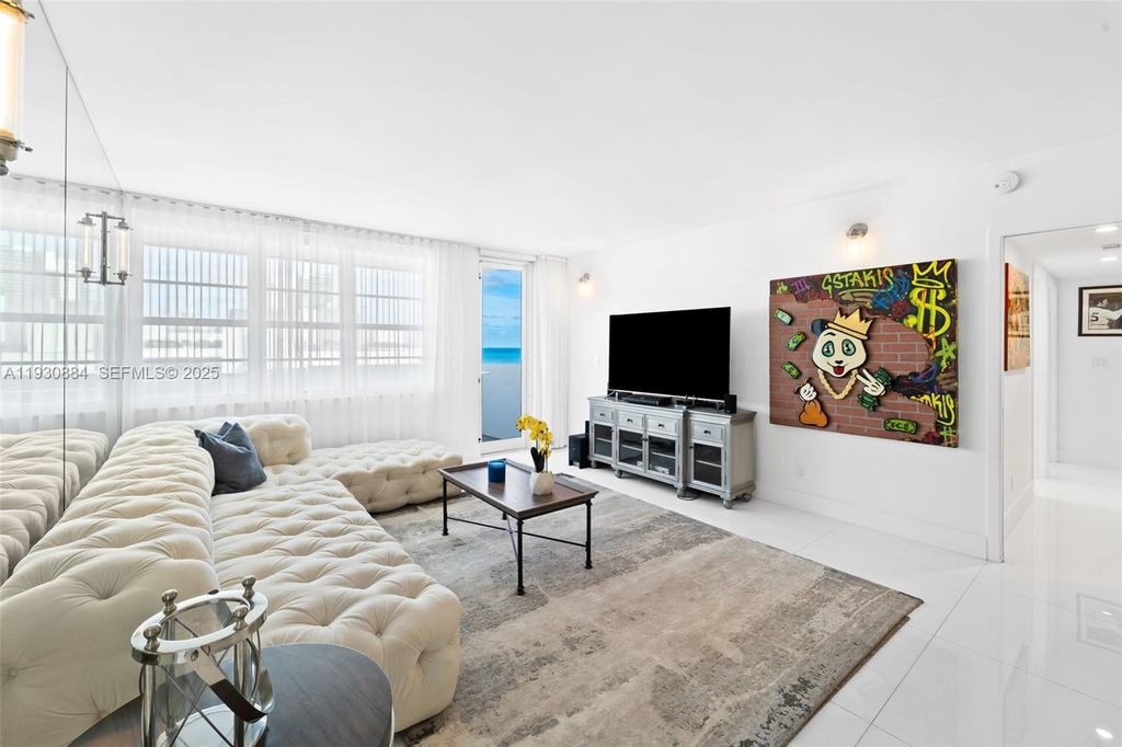 100 Lincoln Rd 1523, Miami Beach, FL 33139