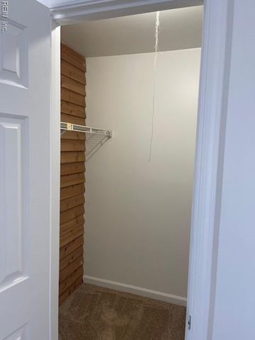 418 Big Leaf CT, Virginia Beach, VA 23454