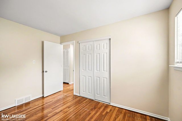 35619 Seville Street, Clinton Twp, MI 48035