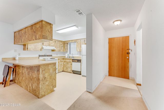 4 Sugarberry Circle, Ormond Beach, FL 32174