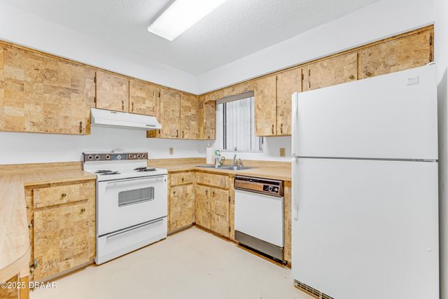 4 Sugarberry Circle, Ormond Beach, FL 32174