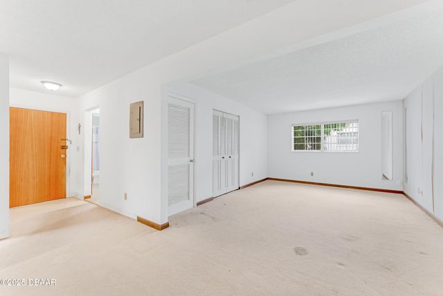4 Sugarberry Circle, Ormond Beach, FL 32174