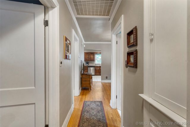 2714 E 16th Place, Tulsa, OK 74104