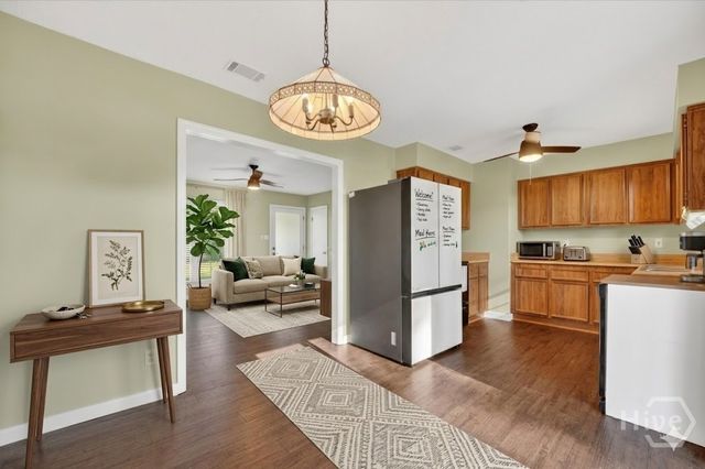 448 Queens Way, Ellabell, GA 31308