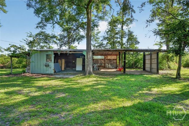 448 Queens Way, Ellabell, GA 31308