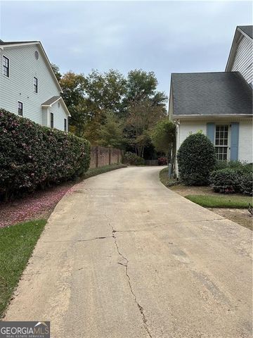 3200 Farmington Drive, Vinings, GA 30339