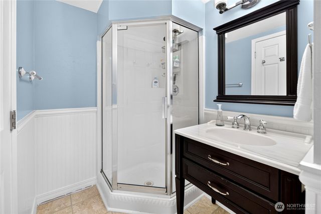 16130 SE 47th Place, Bellevue, WA 98006