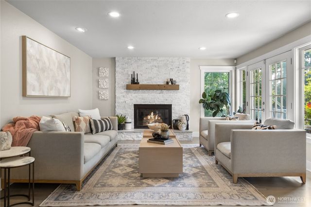 16130 SE 47th Place, Bellevue, WA 98006