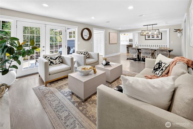 16130 SE 47th Place, Bellevue, WA 98006