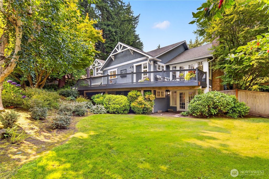 16130 SE 47th Place, Bellevue, WA 98006